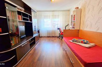 Apartament 4 camere de vanzare OBOR - Bucuresti anunturi imobiliare Bucuresti