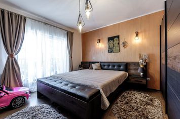 Apartament amenajat cu 2 camere și grădină la etajul 1 in Subcetate anunturi imobiliare Arad