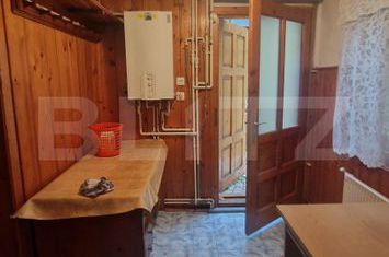 Casă - 5 camere de vanzare RASNOV - Brasov anunturi imobiliare Brasov