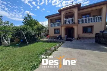 Vilă - 7 camere de vanzare IASI - Iasi anunturi imobiliare Iasi