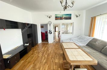 Vilă - 8 camere de inchiriat TILISCA - Sibiu anunturi imobiliare Sibiu