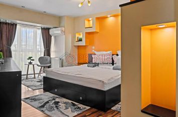 Bulevardul Unirii - vanzare apartament 4 camere anunturi imobiliare Bucuresti