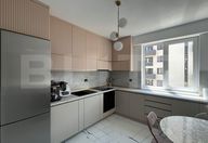 140.000 €, Apartament 4 camere