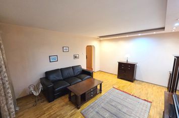 Alba Iulia, Decebal, 2 camere 62,2 mp, decomandat bloc 1993 anunturi imobiliare Bucuresti