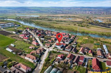 Casă - 4 camere de vanzare EXTERIOR EST - Mures anunturi imobiliare Mures