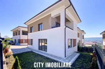 Vilă - 4 camere de vanzare EXTERIOR EST - Cluj anunturi imobiliare Cluj