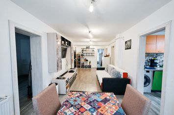 Apartament 4 camere de vanzare SIBIU - Sibiu anunturi imobiliare Sibiu