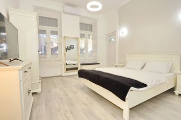 Ultracentral #Oradea, casă, 189 900 € (neg, comision 0) anunturi imobiliare Bihor