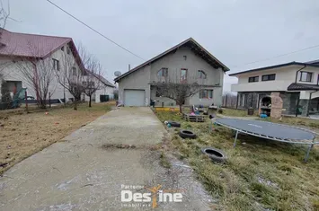 Casă - 5 camere de vanzare IASI - Iasi anunturi imobiliare Iasi