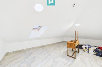 Spatiu comercial, Calea Victoriei. anunturi imobiliare Arad