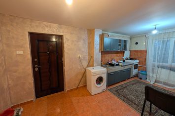 Apartament 2 camere de vanzare BACAU - Bacau anunturi imobiliare Bacau