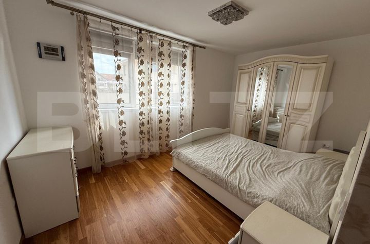 Apartament 3 camere de vanzare CLUJ-NAPOCA - Cluj anunturi imobiliare Cluj