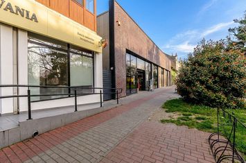 Spatiu comercial de vanzare cu chirias anunturi imobiliare Arad