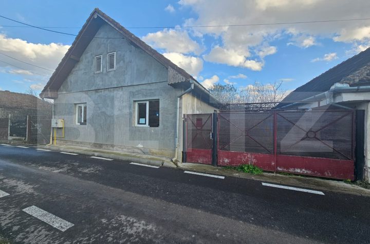 Casă - 5 camere de vanzare OCNA MURES - Alba anunturi imobiliare Alba