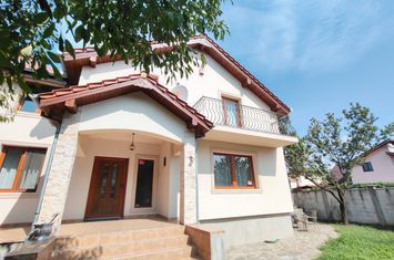 Vilă - 4 camere de vanzare ALBA IULIA - Alba anunturi imobiliare Alba