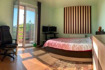 Apartament 2 camere de vanzare TRACTORUL - Brasov anunturi imobiliare Brasov