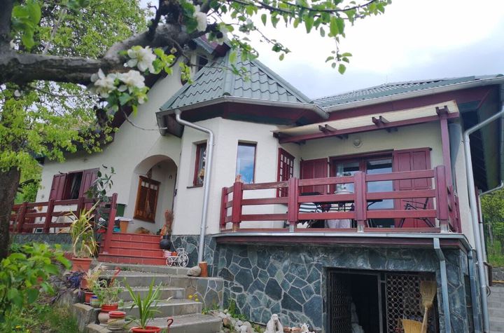 Vilă de vânzare în Poiana - Câmpina anunturi imobiliare Prahova
