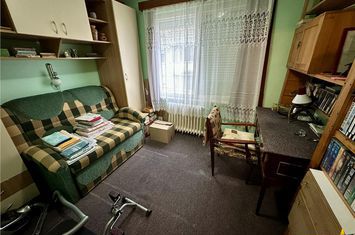 Apartament 3 camere de vanzare CENTRAL - Mures anunturi imobiliare Mures