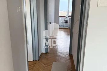 Apartament 3 camere de vanzare COMPLEX STUDENTESC - Timis anunturi imobiliare Timis