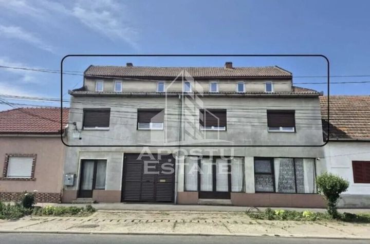 Spațiu de închiriat - 170mp - zona UTA Vlaicu anunturi imobiliare Arad