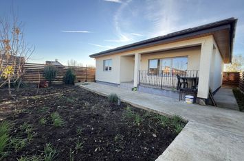 Glina stadion casa parter 4 camere anunturi imobiliare Bucuresti