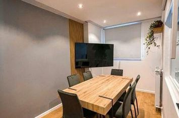 Apartament 3 camere de vanzare CALEA VICTORIEI - Bucuresti anunturi imobiliare Bucuresti