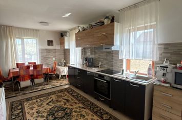 Casă - 5 camere de vanzare BISTRITA - Bistrita-Nasaud anunturi imobiliare Bistrita-Nasaud