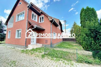 Vilă - 5 camere de vanzare CENTRAL - Mures anunturi imobiliare Mures