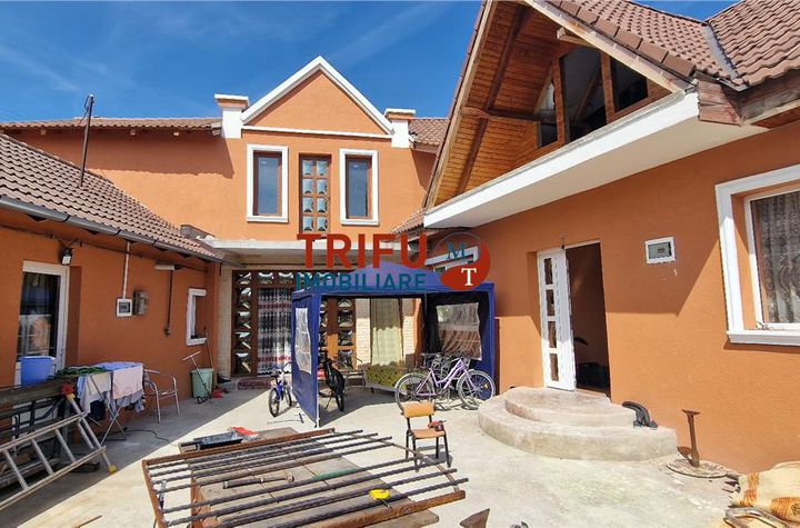 Casă - 5 camere de vanzare CENTRAL - Alba anunturi imobiliare Alba