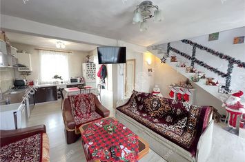 Vilă - 3 camere de vanzare CALEA CISNADIEI - Sibiu anunturi imobiliare Sibiu