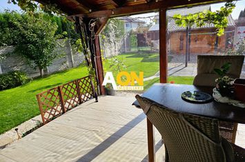 1/2 Duplex, 4 camere, 342 mp teren, strada asfaltata, Cetate anunturi imobiliare Alba
