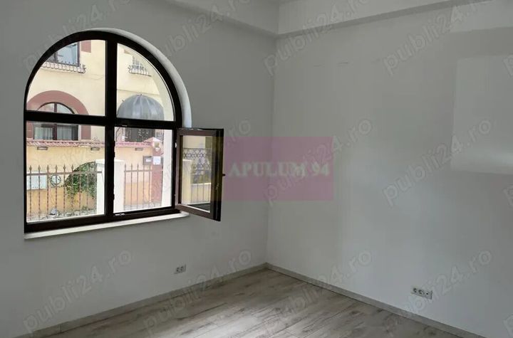 Vilă SUPERBA 6 camere zona Unirii | Mitropoliei (parter și demisol) anunturi imobiliare Bucuresti
