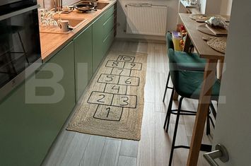 Apartament 3 camere de vanzare TRACTORU - Brasov anunturi imobiliare Brasov