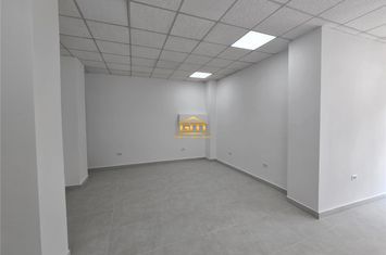Spațiu comercial de inchiriat NORD - Valcea anunturi imobiliare Valcea