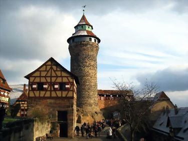 Nürnberg oferă proprietăţi imobiliare mai accesibile decât alte mari oraşe germane