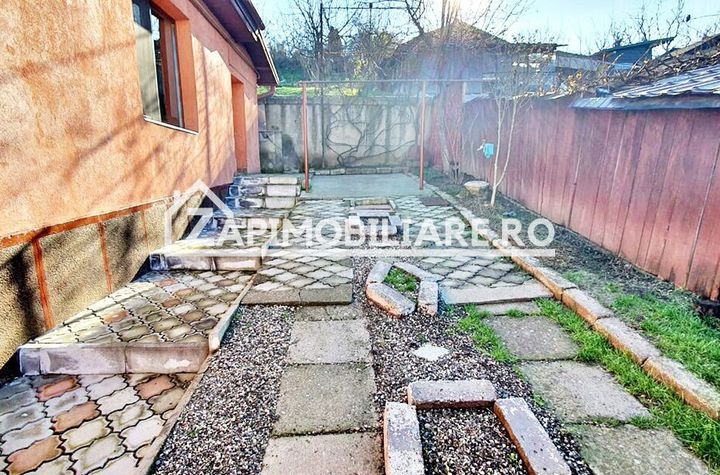 Casa singur in curte - Mureseni anunturi imobiliare Mures