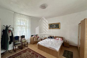 Casa cu anexa si teren 1457 in localitatea Carani anunturi imobiliare Timis