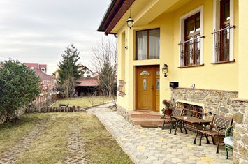 Casă - 6 camere de inchiriat SIBIU - Sibiu anunturi imobiliare Sibiu