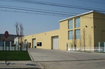 Spațiu industrial de inchiriat VALENII DE MUNTE - Prahova anunturi imobiliare Prahova