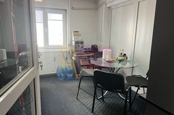 Vanzare apartament 3 camere Casa Poporului-Natiunile Unite anunturi imobiliare Bucuresti