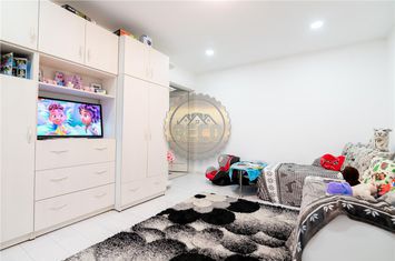 Apartament 3 camere de vanzare VALENTA - Bihor anunturi imobiliare Bihor