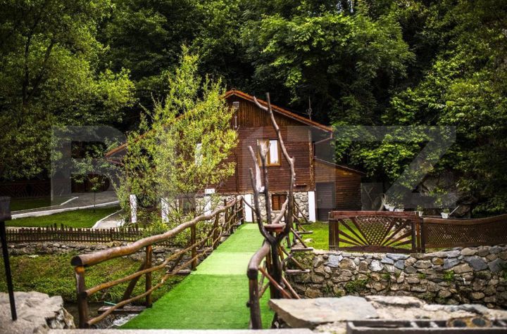 Casă - 25 camere de vanzare SEBES - Alba anunturi imobiliare Alba