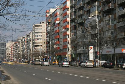 Zona Moşilor, locul ideal pentru cei care vor apartamente sau case, noi sau vechi, ieftine sau scumpe