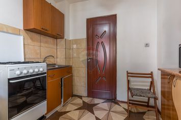 Apartament cu 2 camere de vânzare în zona Nord-Vest anunturi imobiliare Vaslui
