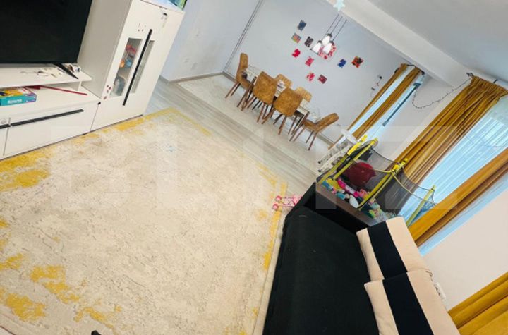 Casă - 5 camere de vanzare CRAIOVA - Dolj anunturi imobiliare Dolj