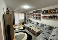 210.000 €, Apartament 4 camere