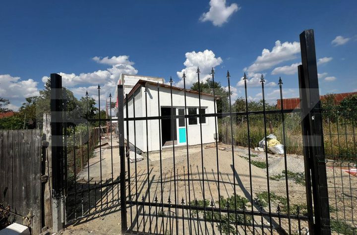 Casă - 2 camere de vanzare CRAIOVA - Dolj anunturi imobiliare Dolj
