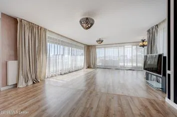 Penthouse | 181.35 MP | Piata Romana | Aurel Vlaicu anunturi imobiliare Bucuresti