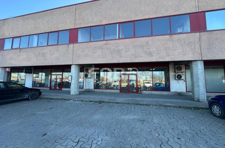 Hala industriala de vanzare pe centura Oradea anunturi imobiliare Bihor