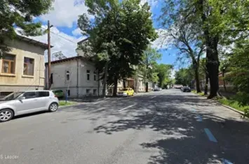 Uranus - O casă cu povești de scris, nu doar pereți de renovat! anunturi imobiliare Bucuresti
